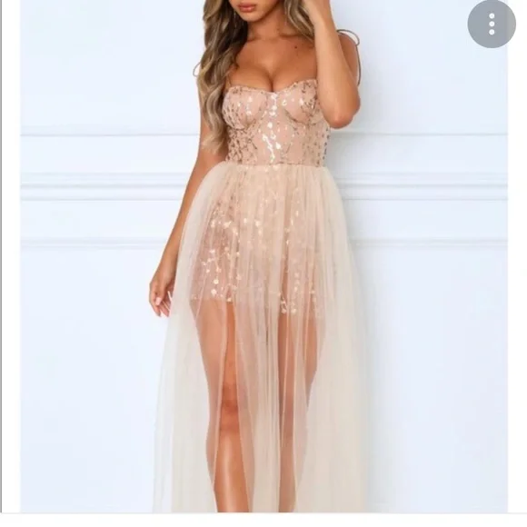 NWOT Whitefox ‘In the spotlight’ maxi dress - Picture 1 of 5